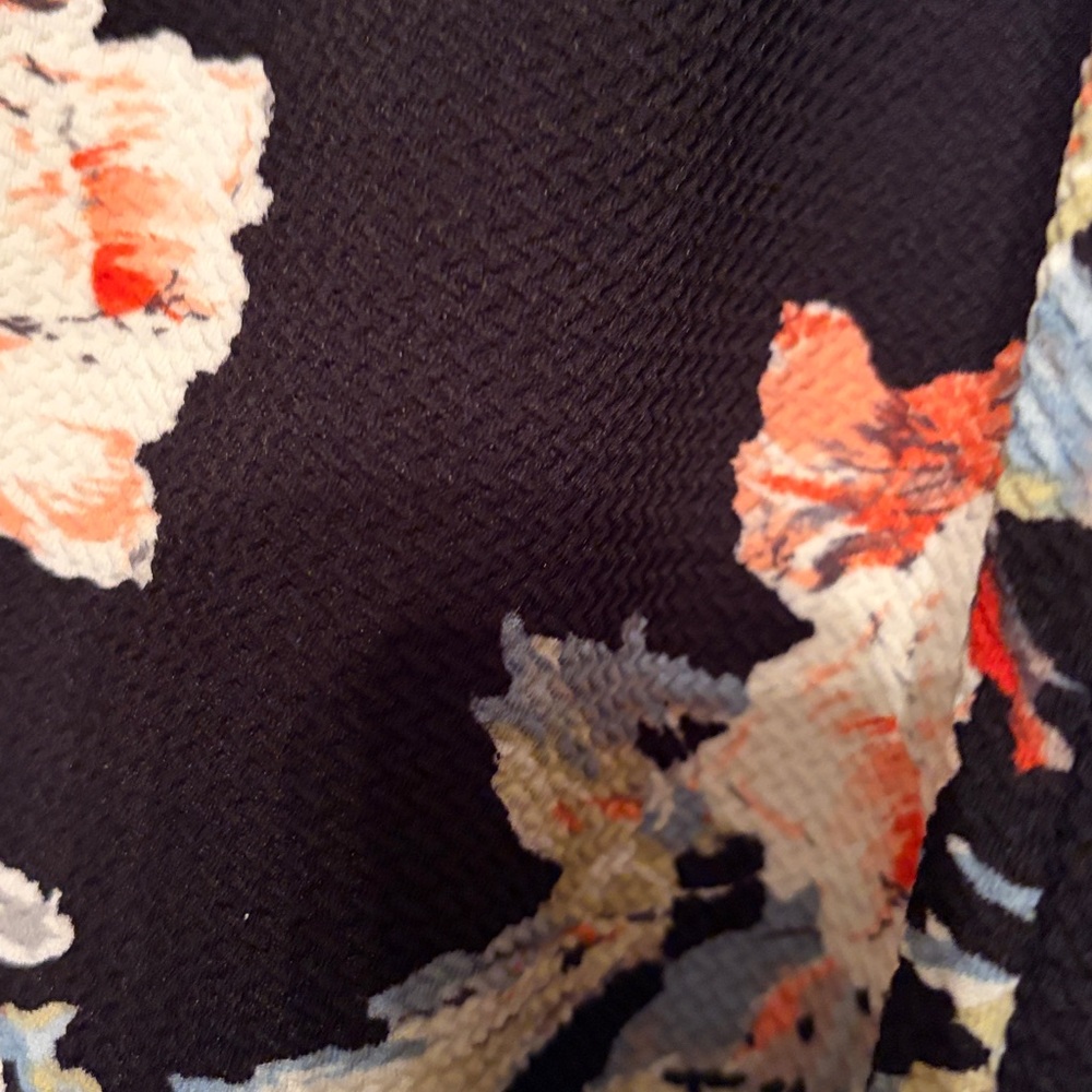 Custom made skirt - Picture 2 of 2
